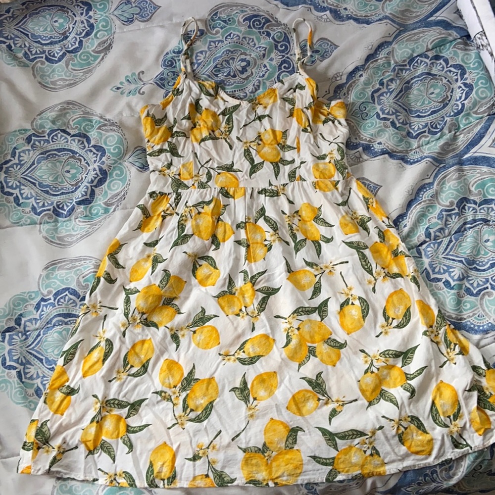 Lemon patterned dress